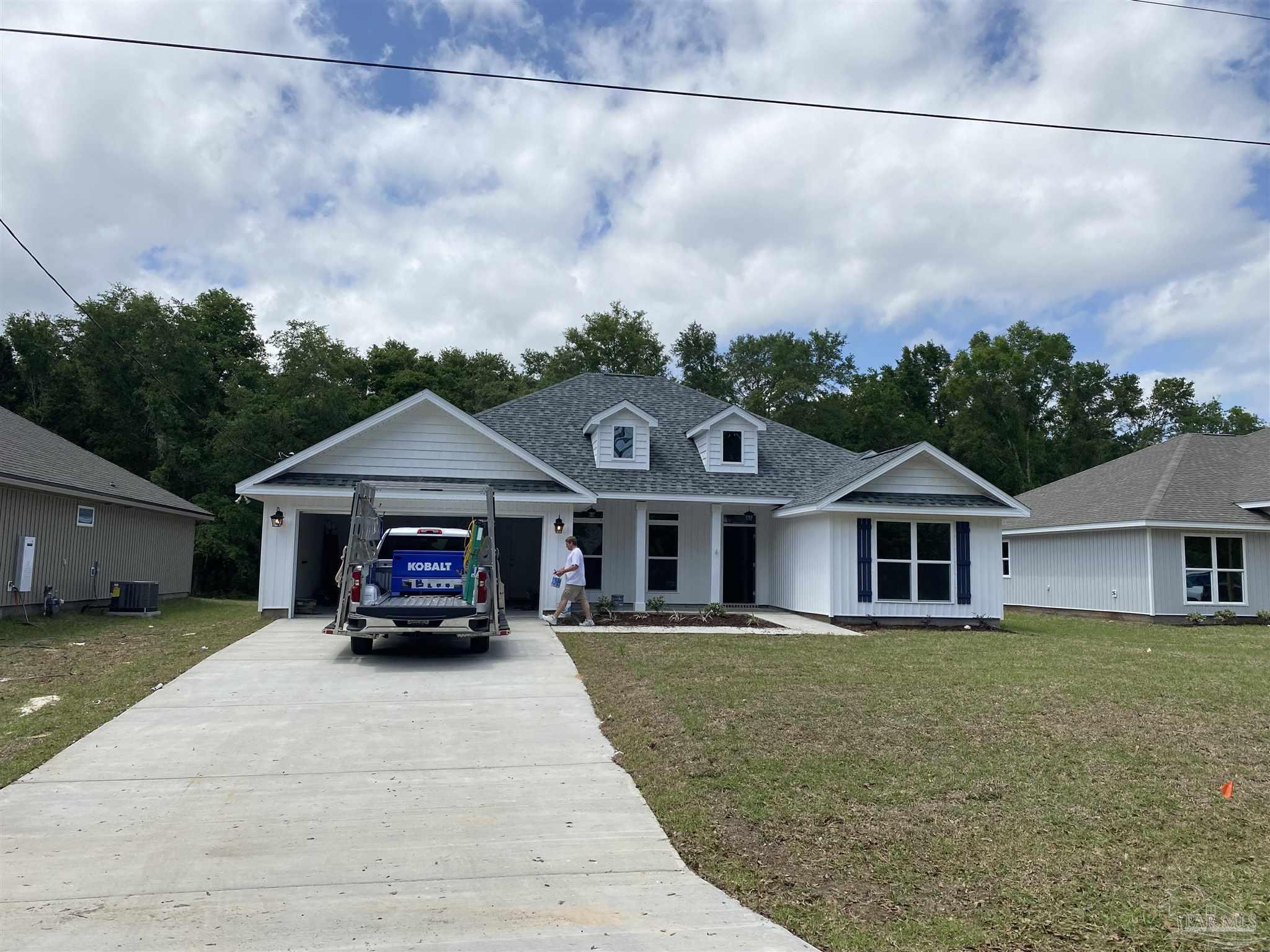 4753 West Lynn Road Milton, FL 32583 - Photo 2 of 16 Gallery Image 2