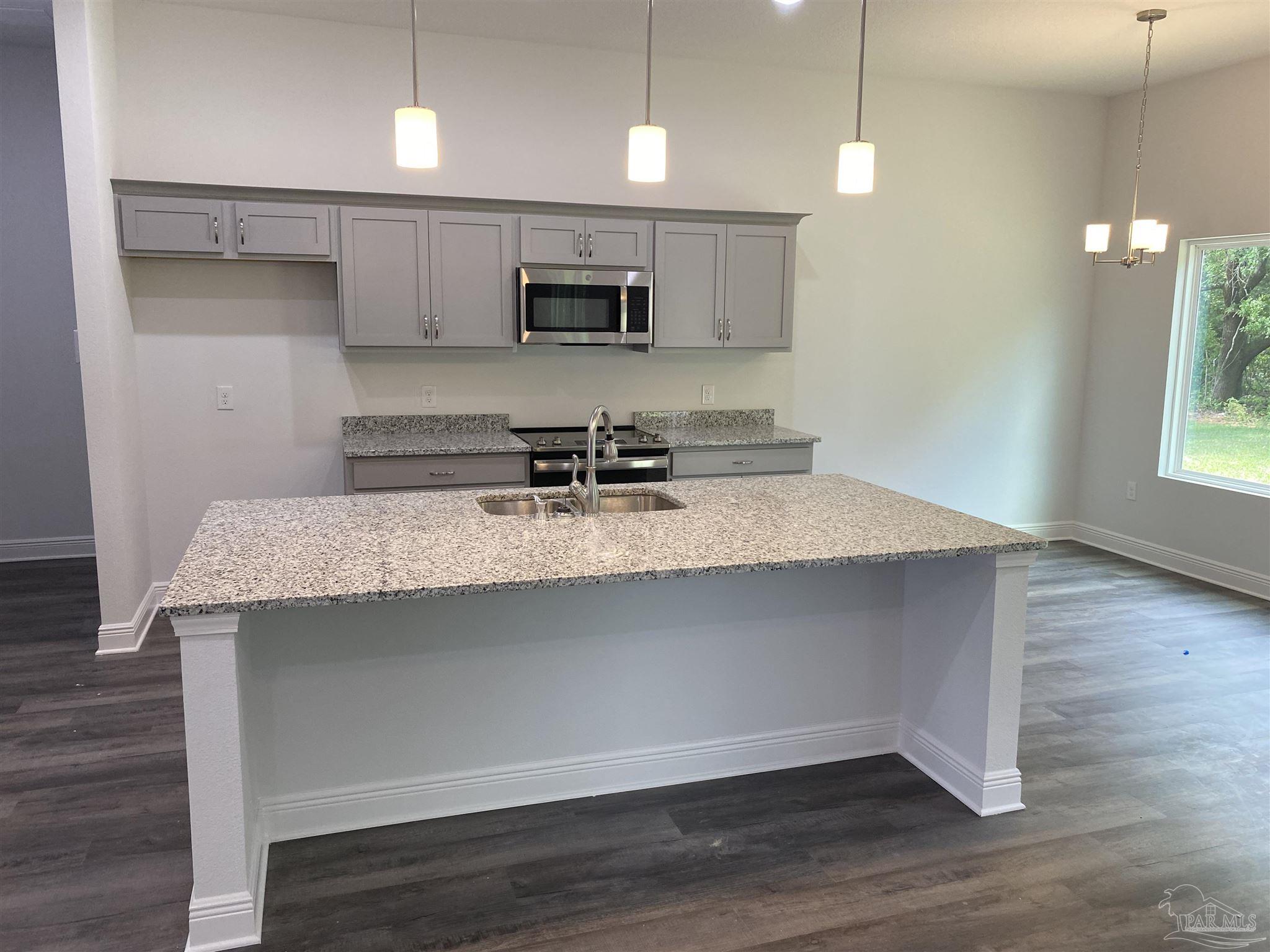 4753 West Lynn Road Milton, FL 32583 - Photo 6 of 16 Gallery Image 6