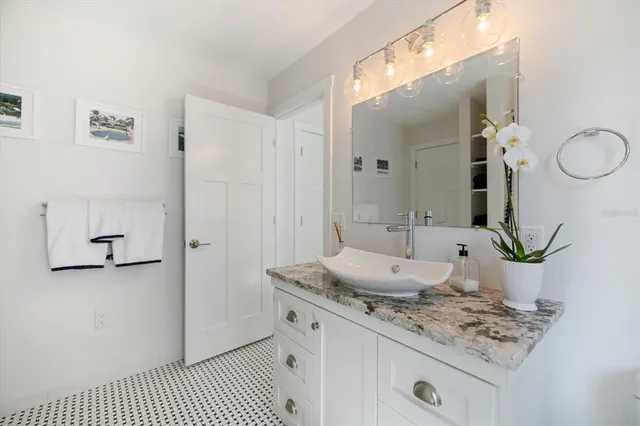 $1,899,000 | 1841 Datura Street, Sarasota, FL 34239