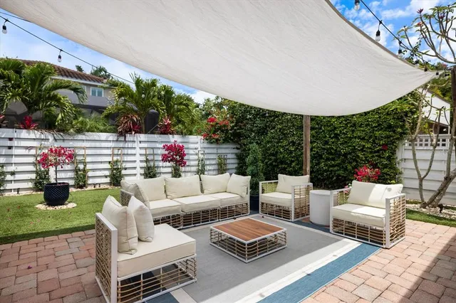 $1,899,000 | 1841 Datura Street, Sarasota, FL 34239