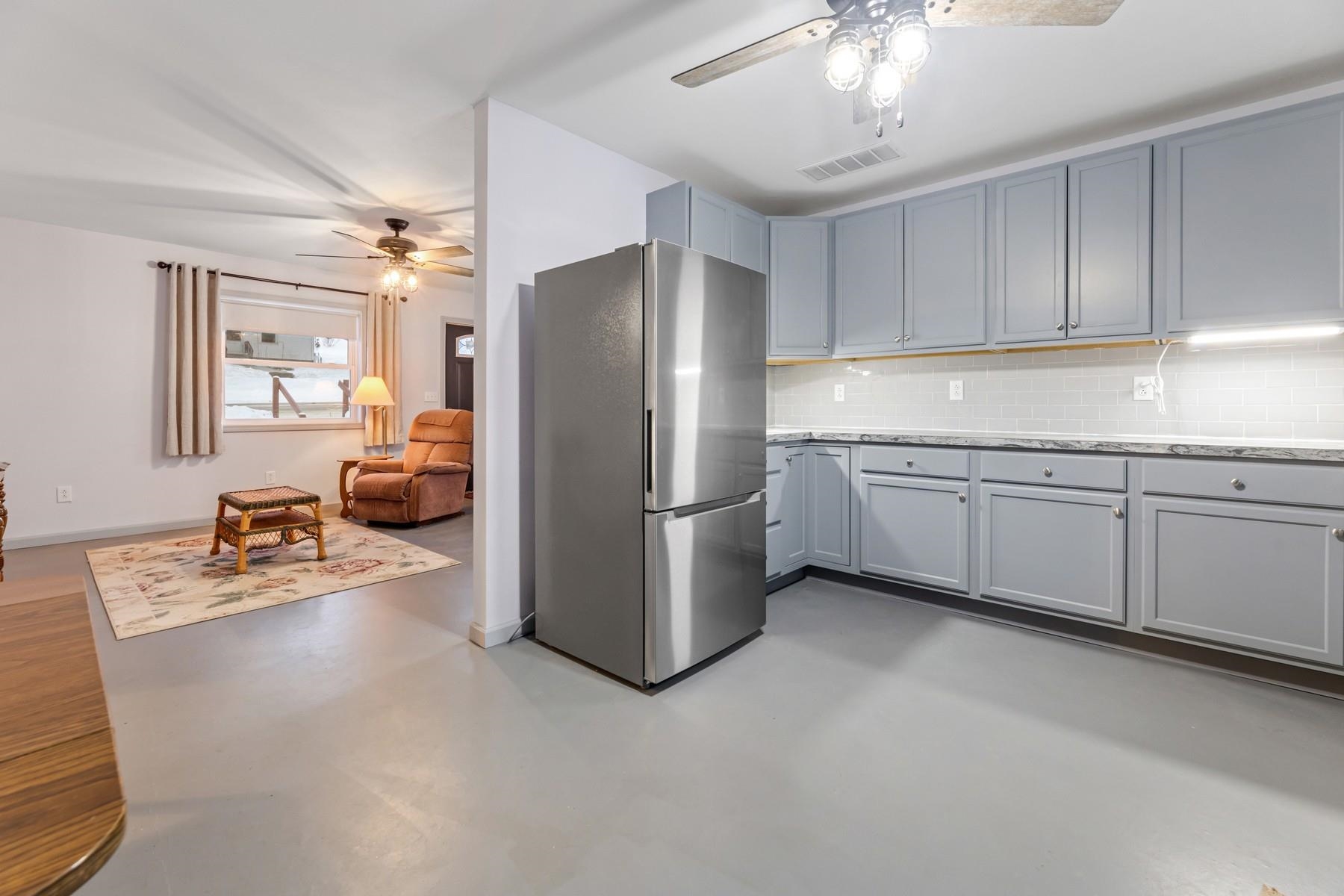 119 West Hall Street Kendall, WI 54638 - Photo 11 of 23