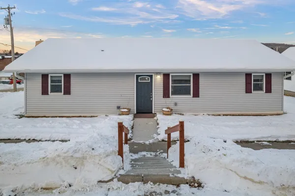 $239,000 | 119 West Hall Street, Kendall, WI 54638