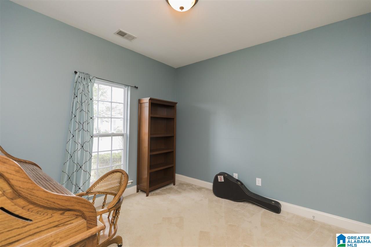 321 Creekside Lane Pelham, AL 35124 - Photo 5 of 23