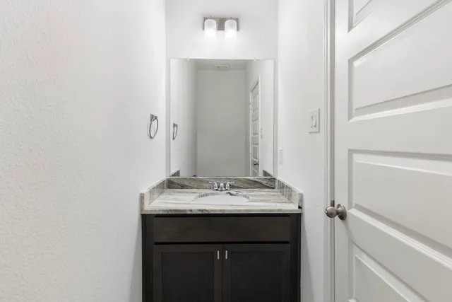 $2,100 | 11832 Whirlaway Drive, Willis, TX 77318