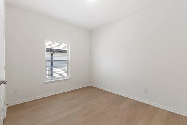 $2,100 | 11832 Whirlaway Drive, Willis, TX 77318