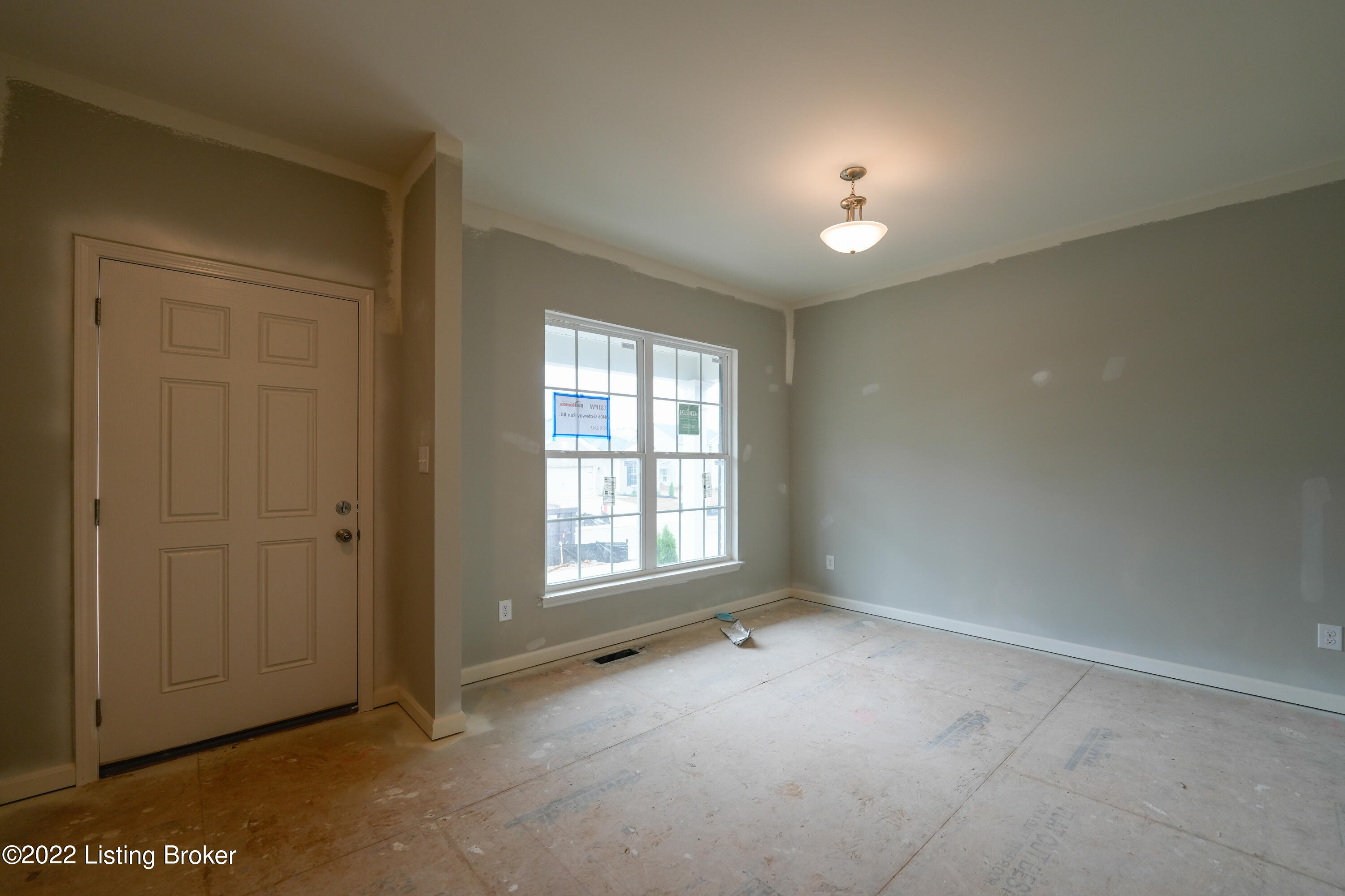 8406 Gateway Run Road Louisville, KY 40229 - Photo 6 of 27 131 PW-15