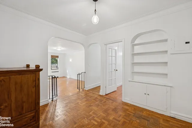 $420,000 | 57 Park Terrace West, Unit 3G | Inwood