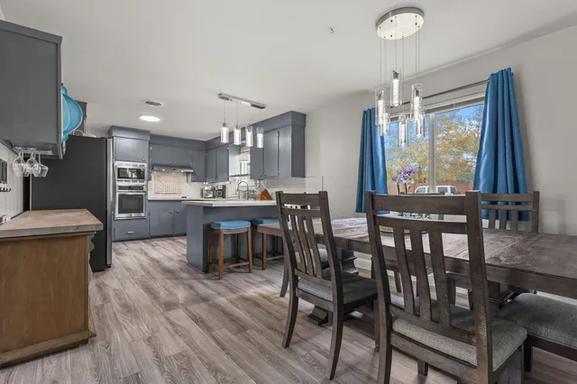 $404,900 | 2850 Oakview Drive, Redding, CA 96002