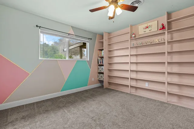 $404,900 | 2850 Oakview Drive, Redding, CA 96002