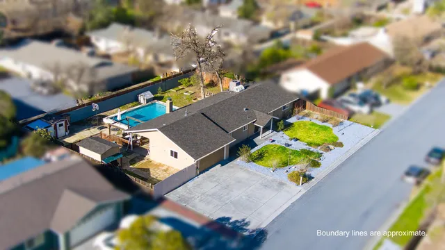 $399,900 | 2850 Oakview Drive, Redding, CA 96002