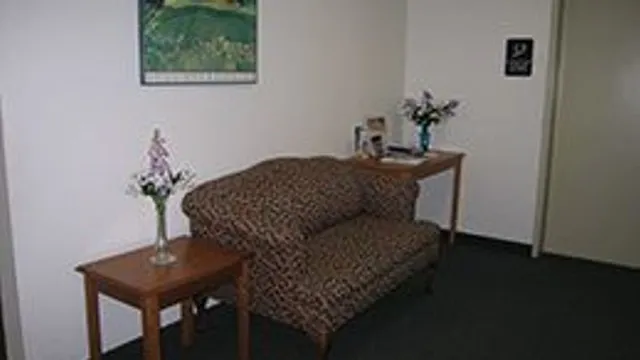 $1,255 | 4121 Katella Avenue, Los Alamitos, CA 90720