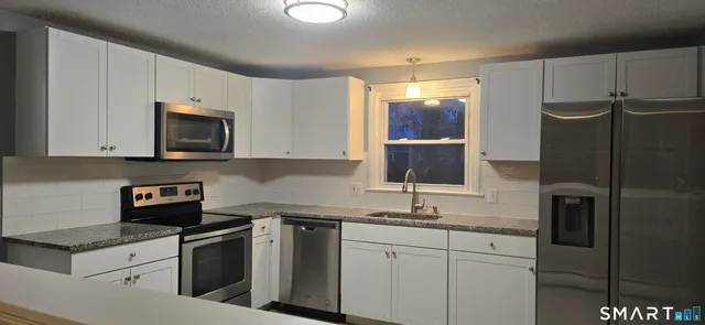 $349,000 | 40 Beech Road, Enfield, CT 06082