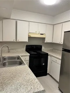$1,400 | 8600 International Court, River Ridge, LA 70123