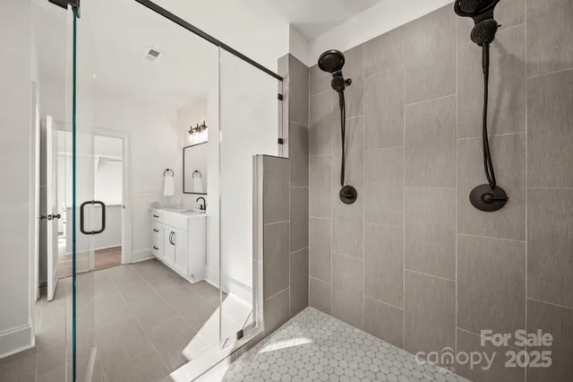 $1,075,425 | 16612 Blackberry Hills Drive, Midland, NC 28107