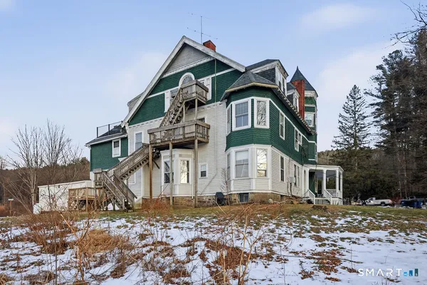 $1,700 | 270 Cherry Brook Road, Unit 3, Canton, CT 06019