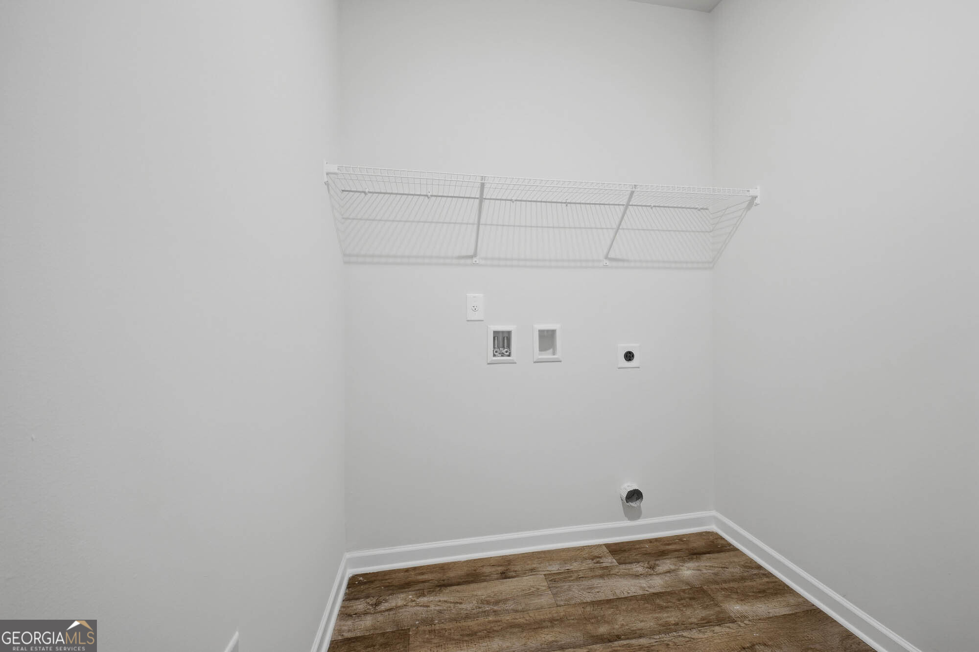 309 Rusty Plow Lane Perry, GA 31069 - Photo 19 of 34 a view of a room