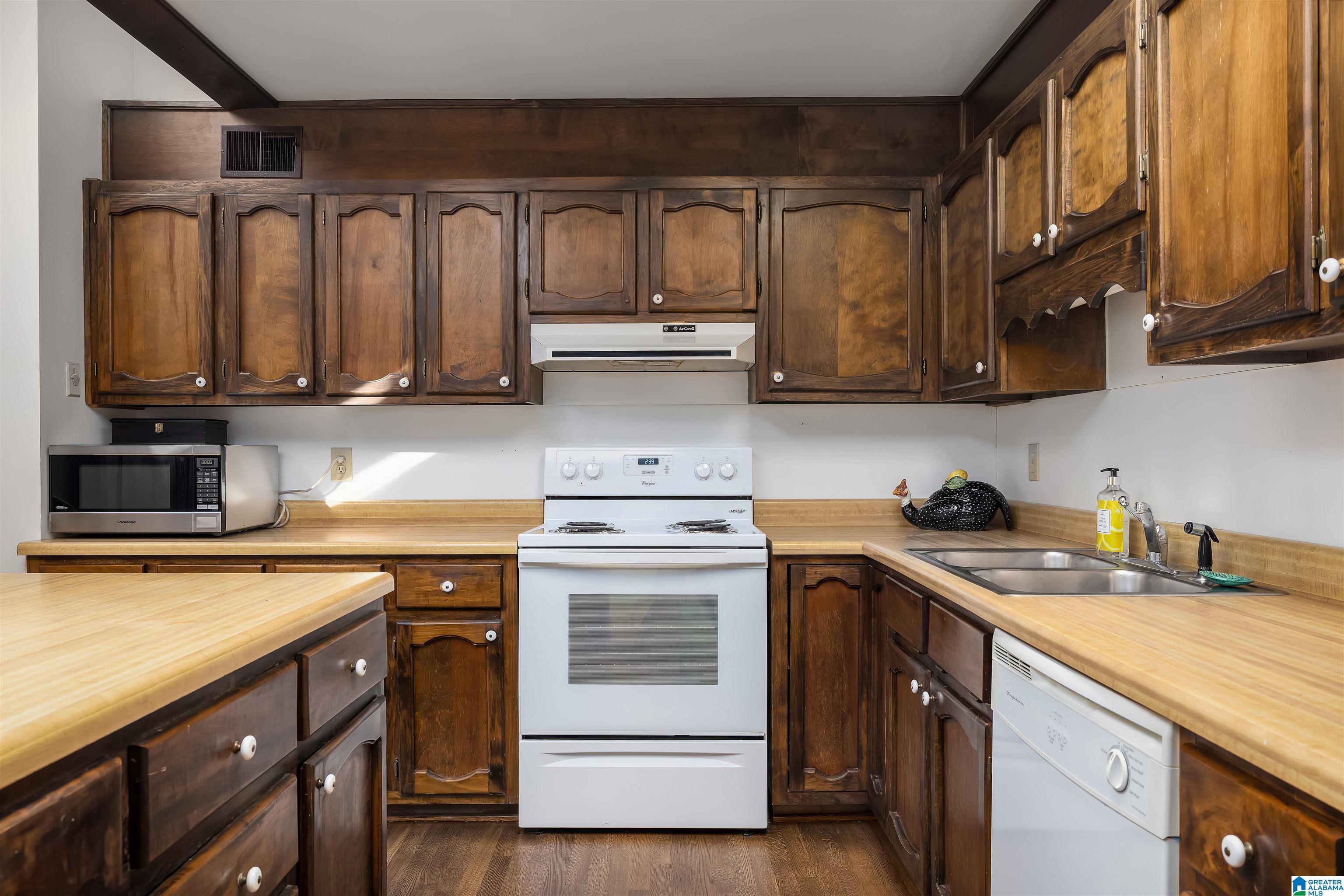 3762 Brookwood Road Birmingham, AL 35223 - Photo 39 of 51
