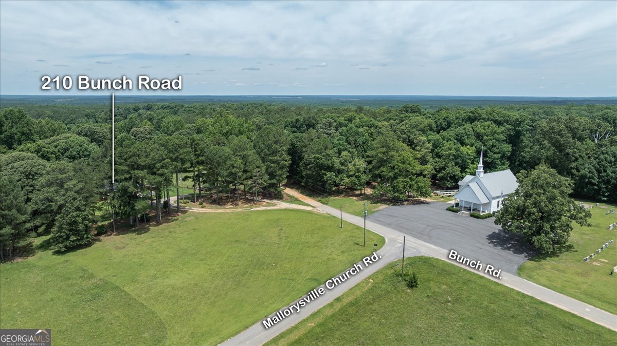 210 Bunch Road Tignall, GA 30668 - Photo 3 of 30
