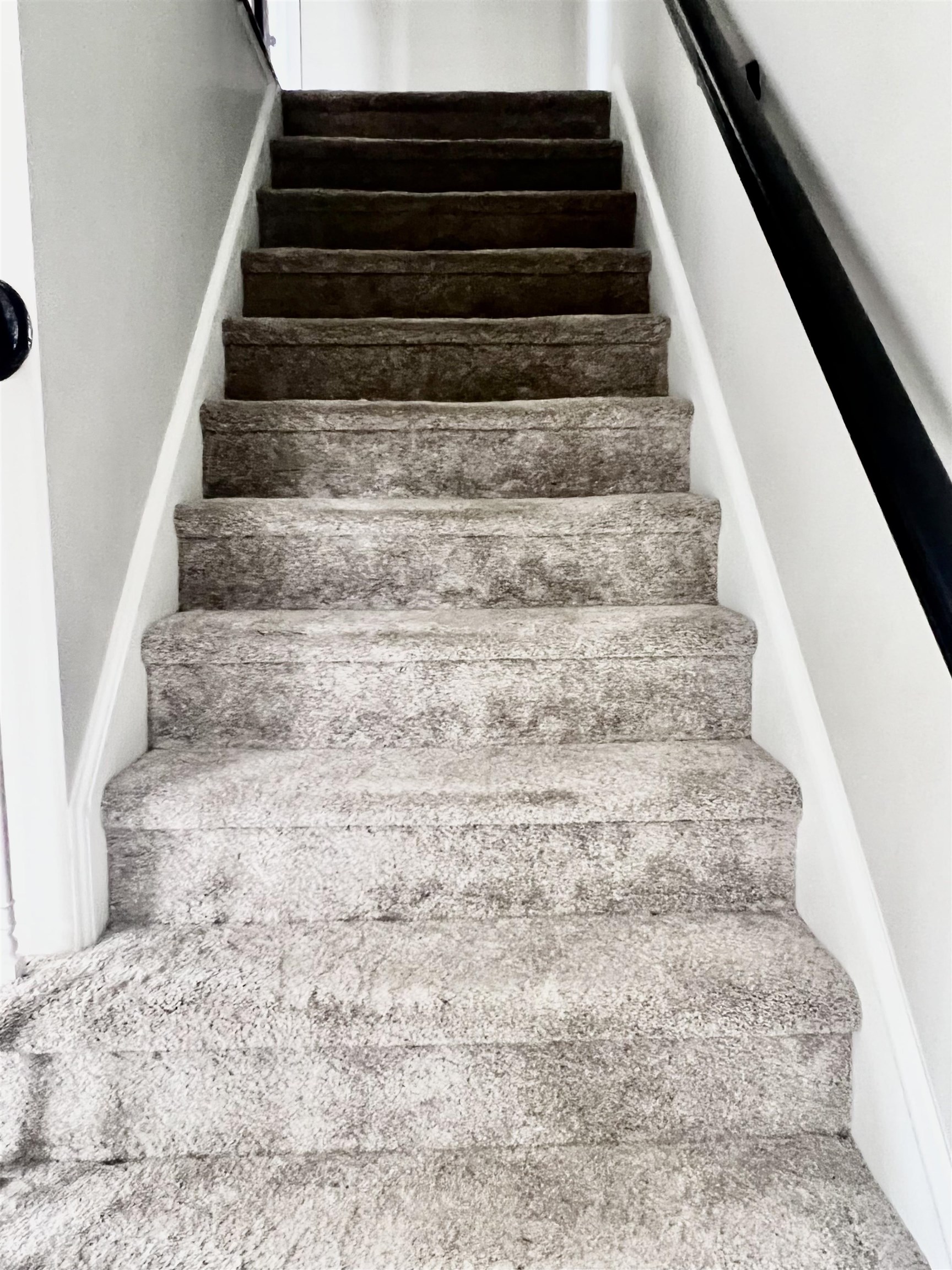 83 Derryfield Court Manchester, NH 03104 - Photo 14 of 38