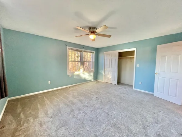 $2,600 | 83 Derryfield Court, Manchester, NH 03104