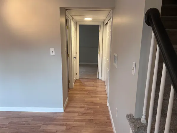 $2,600 | 83 Derryfield Court, Manchester, NH 03104