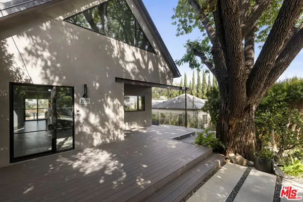 $5,750 | 2287 Baxter Street, Los Angeles, CA 90039
