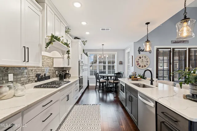 $545,000 | 4777 Bolivar Trail North, Olive Branch, MS 38654