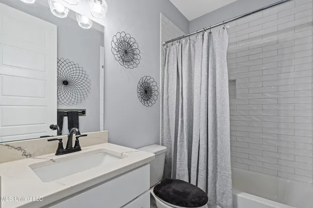 $545,000 | 4777 Bolivar Trail North, Olive Branch, MS 38654