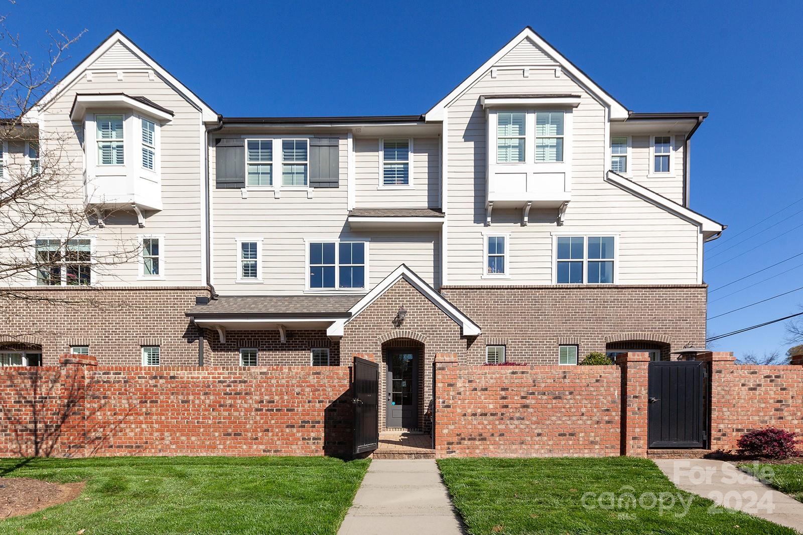 1209 Cotswold Place, Charlotte, NC 28211 Compass