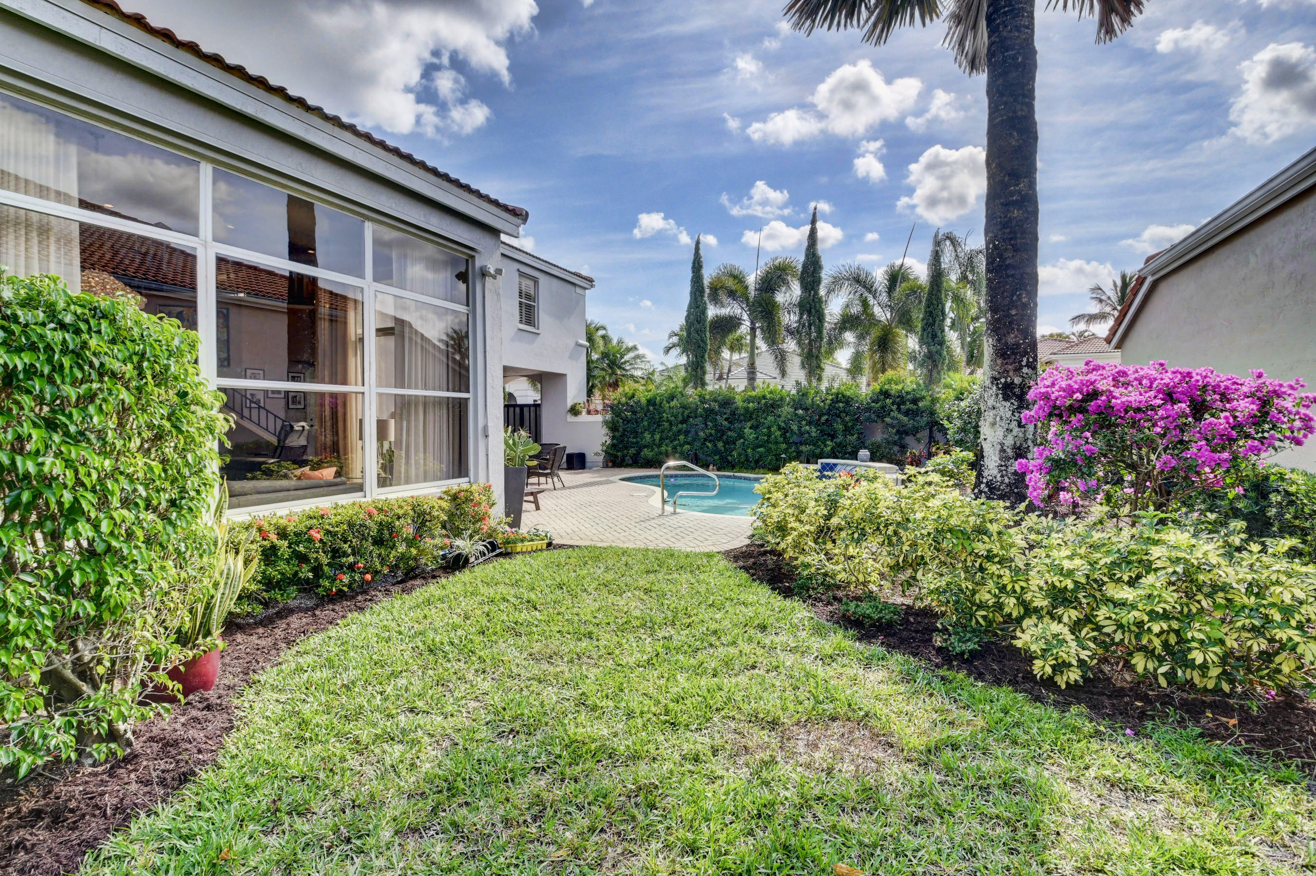 6279 Northwest 43rd Terrace Boca Raton, FL 33496 - Photo 39 of 59 Side Yard - 2