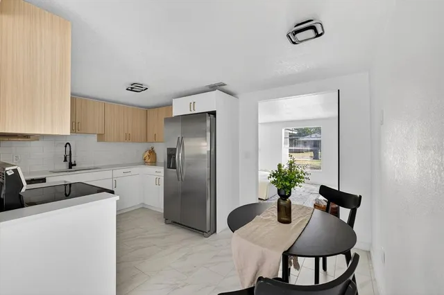 $359,900 | 804 Walnut Drive, Seffner, FL 33584