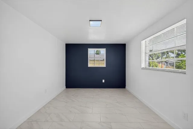 $359,900 | 804 Walnut Drive, Seffner, FL 33584