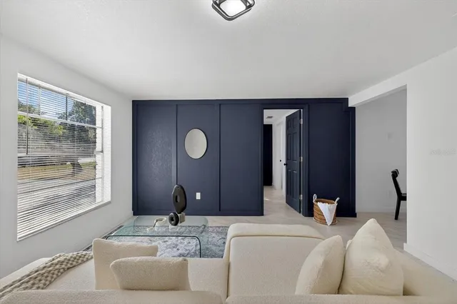 $359,900 | 804 Walnut Drive, Seffner, FL 33584