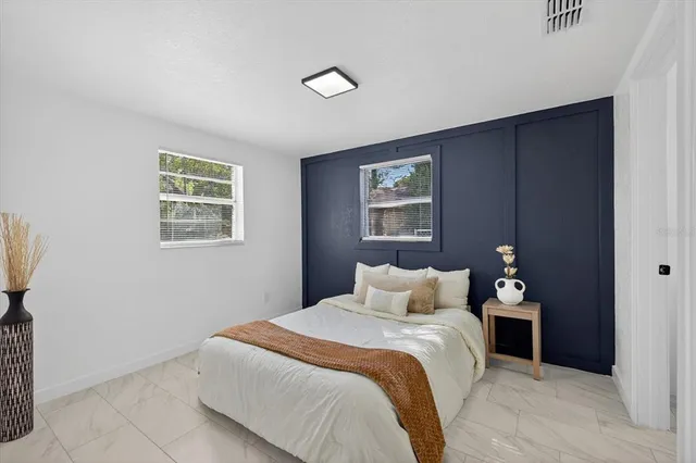 $359,900 | 804 Walnut Drive, Seffner, FL 33584