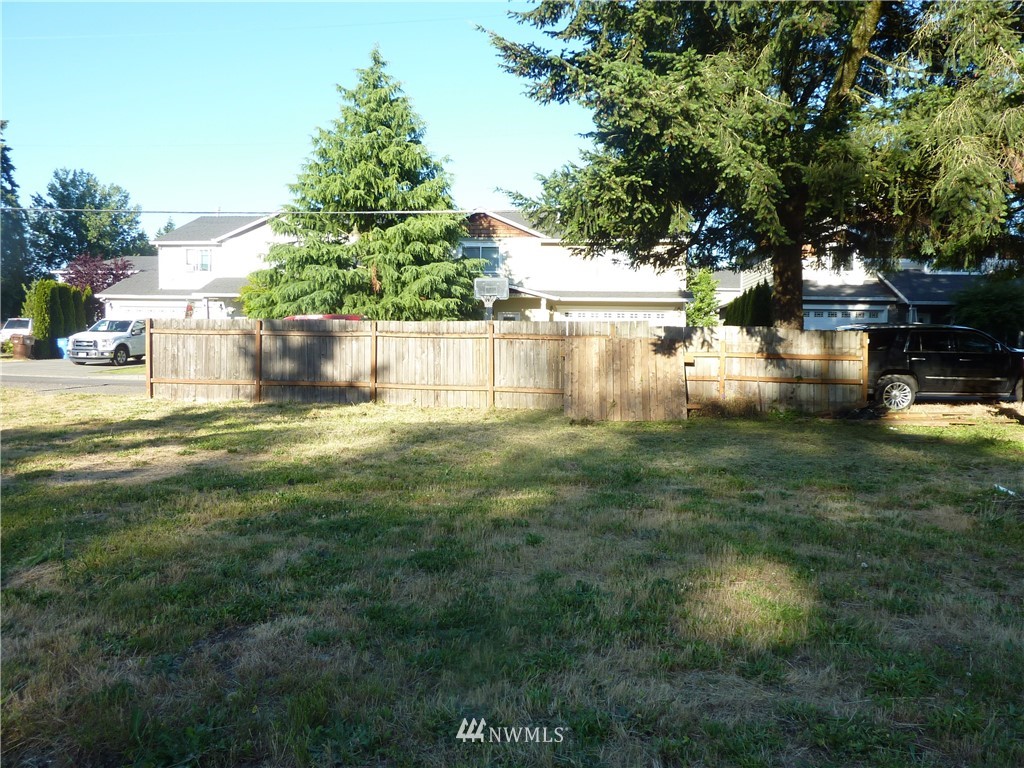 617 Southwest Trout Court Camas, WA 98607 - Photo 2 of 25 Gallery Image 2