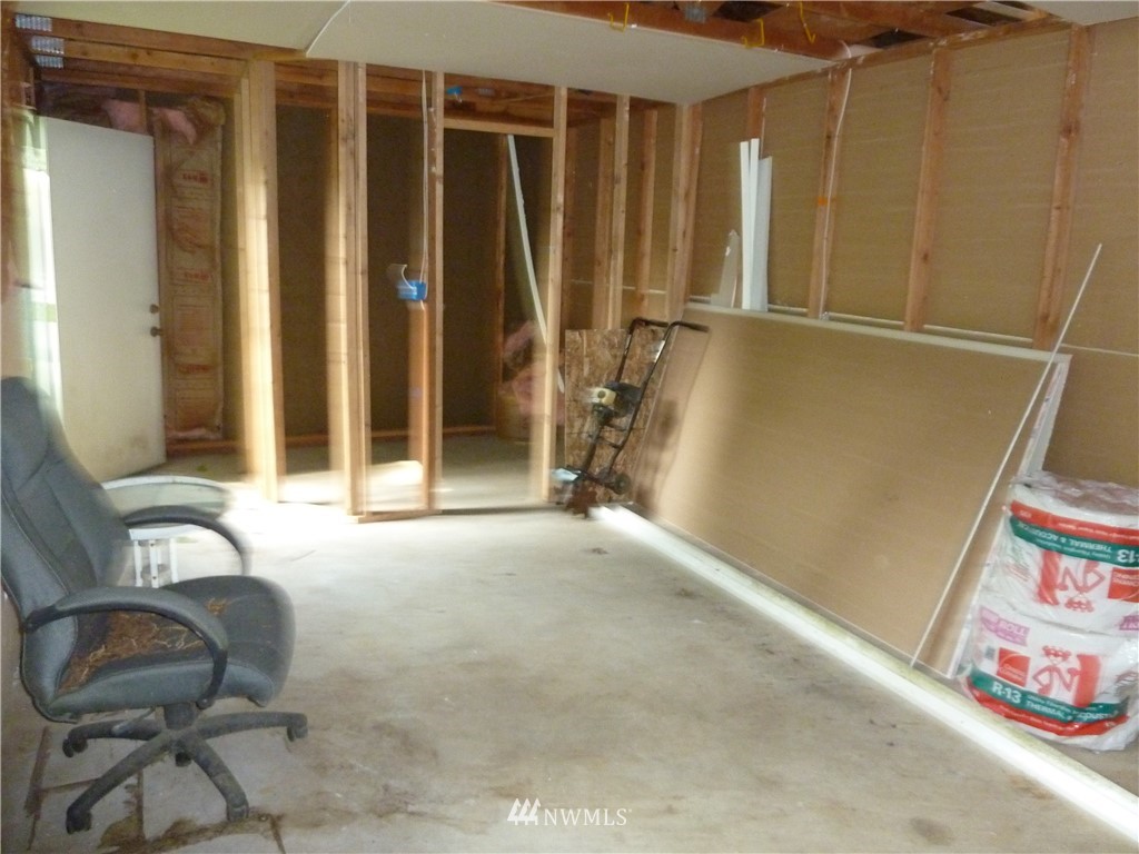 617 Southwest Trout Court Camas, WA 98607 - Photo 19 of 25 Gallery Image 19