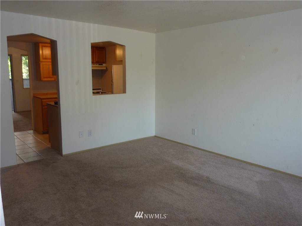 617 Southwest Trout Court Camas, WA 98607 - Photo 3 of 25 Gallery Image 3