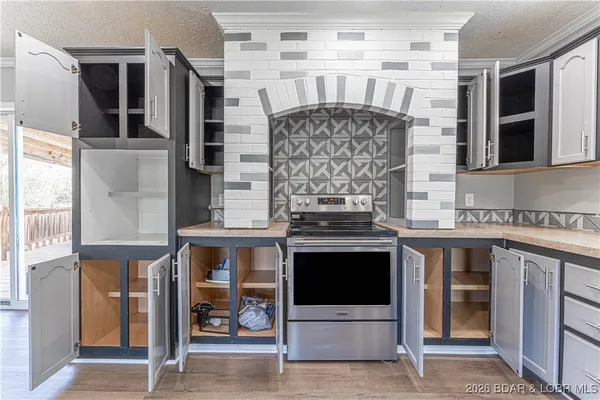 $145,000 | 1123 Woodland Drive, Eldon, MO 65026