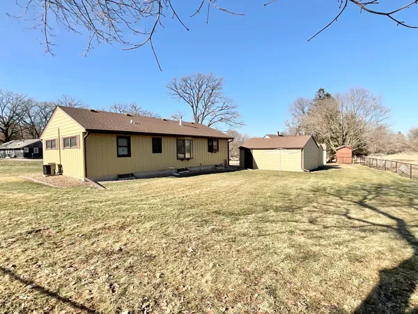 $256,000 | 1503 16th Street Southwest, Austin, MN 55912