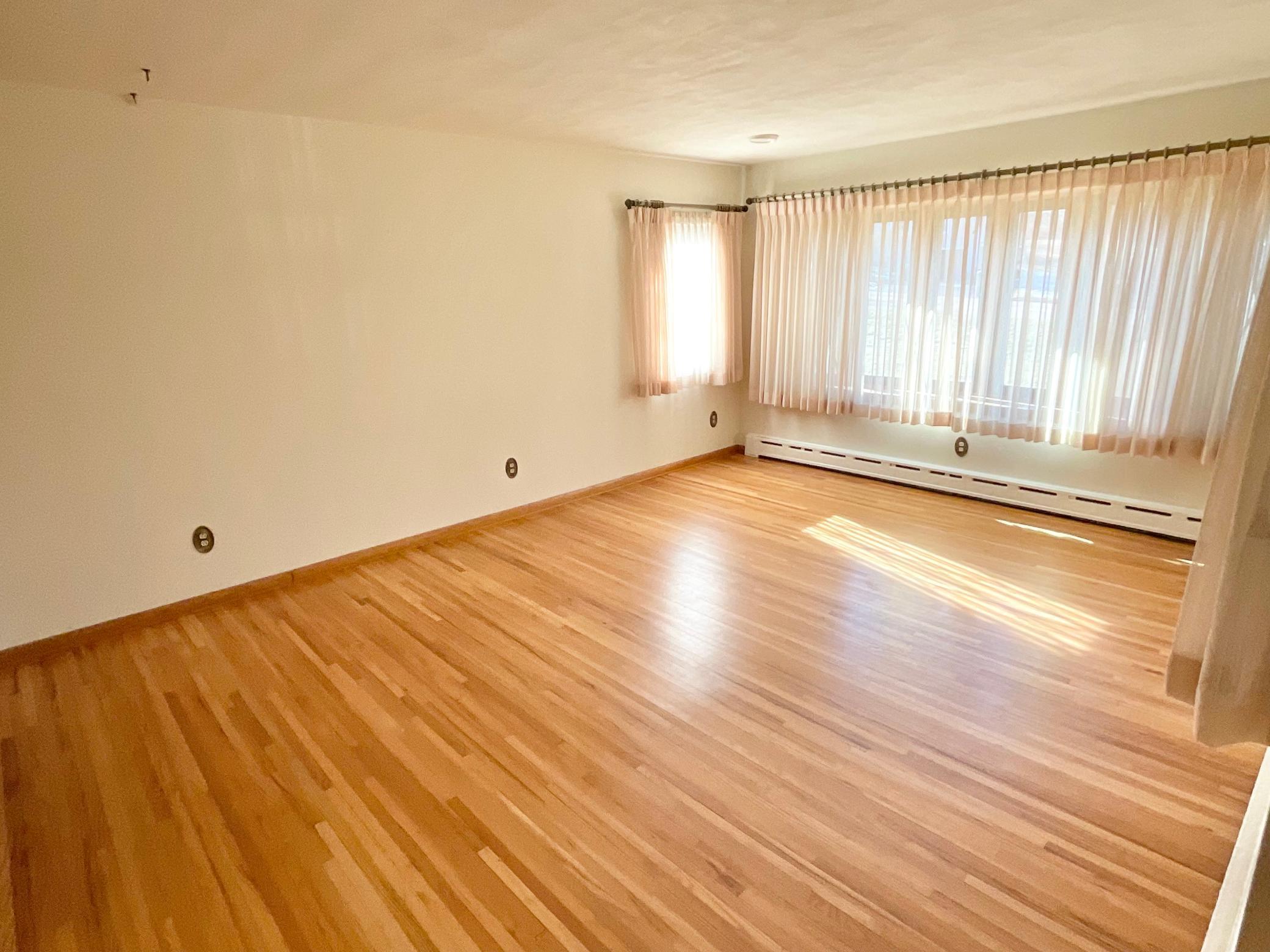 1503 16th Street Southwest Austin, MN 55912 - Photo 3 of 27