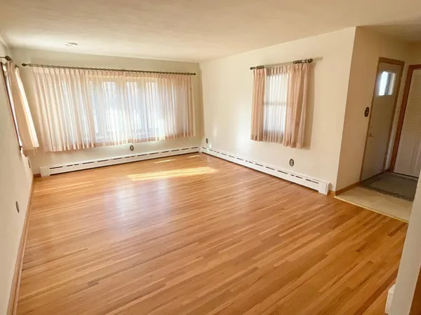 $256,000 | 1503 16th Street Southwest, Austin, MN 55912