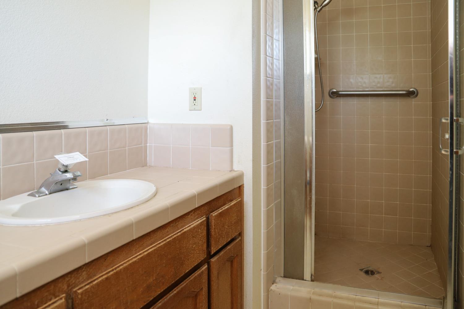 47112 Bissett Station Road Oakhurst, CA 93644 - Photo 22 of 31