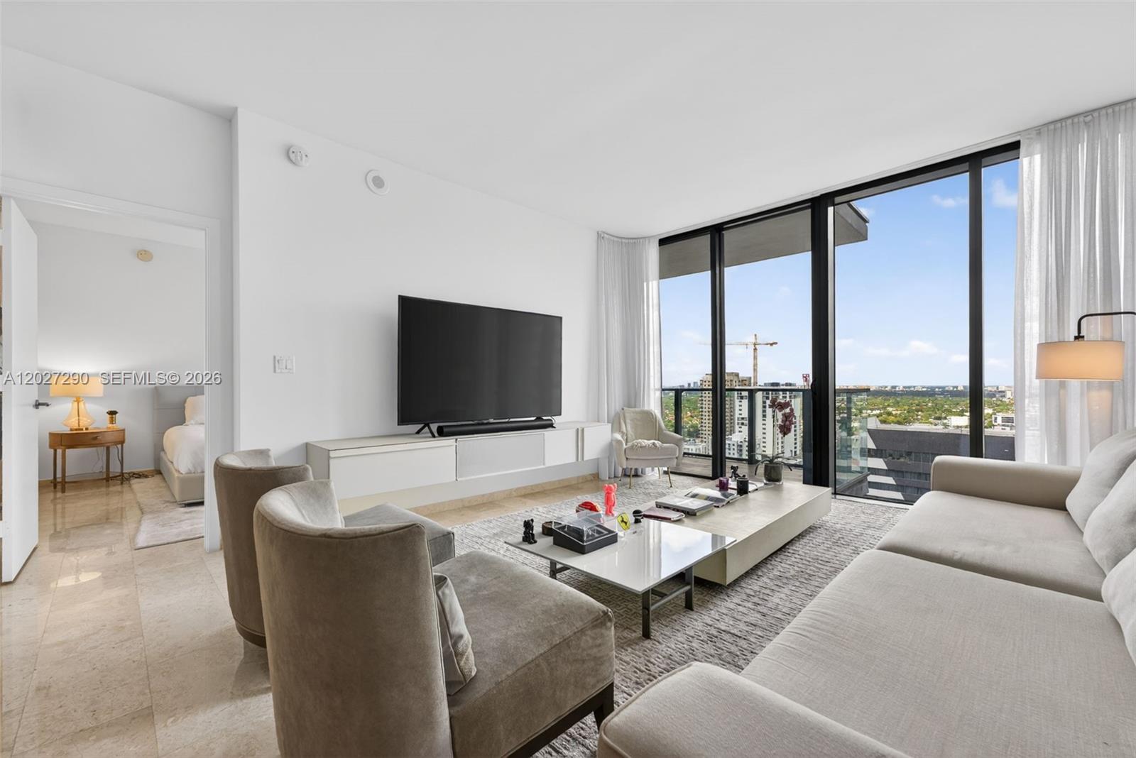 88 Southwest 7th Street, Unit 2408 Miami, FL 33130 - Photo 5 of 20