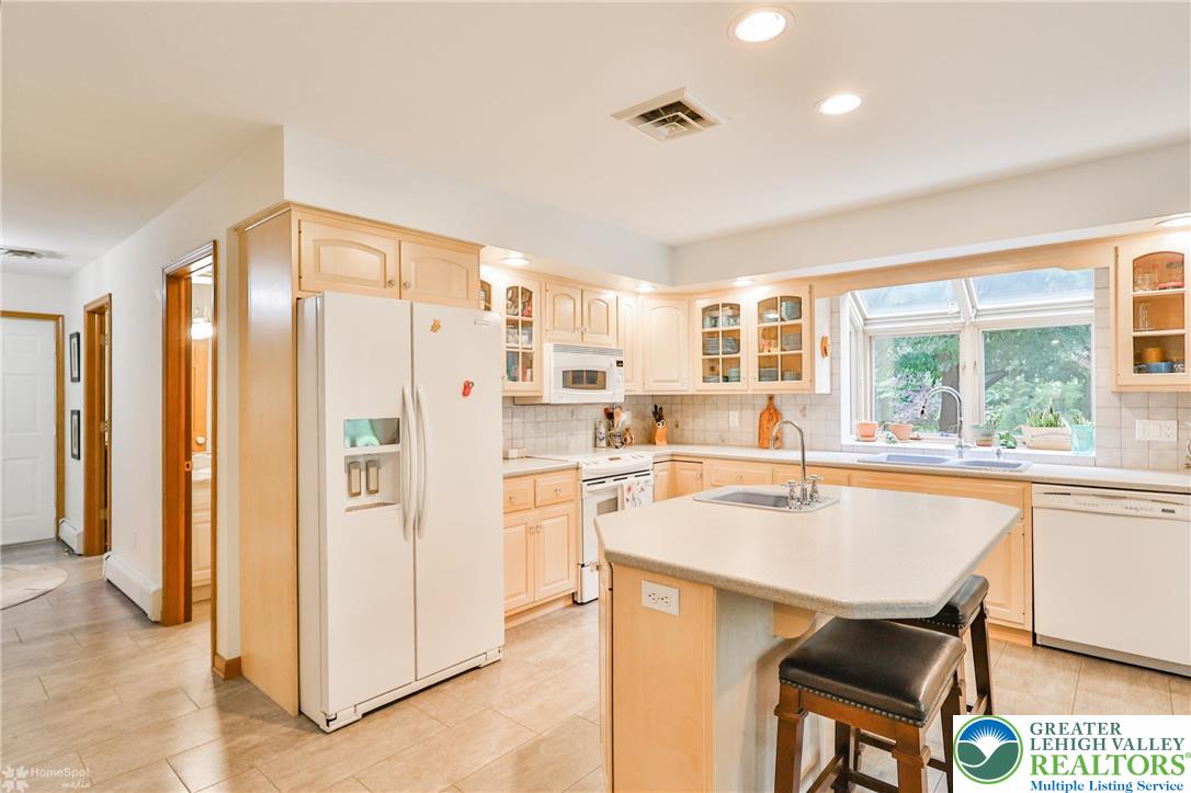 3745 Orefield Road Allentown, PA 18104 - Photo 23 of 76 Gallery Image 23
