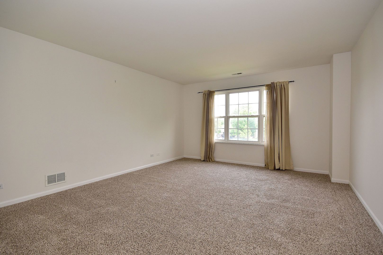 6050 Russell Drive Hoffman Estates, IL 60192 - Photo 26 of 33