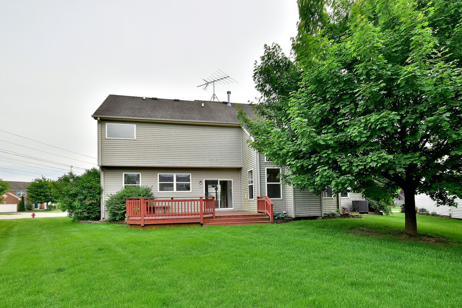 6050 Russell Drive Hoffman Estates, IL 60192 - Photo 31 of 33