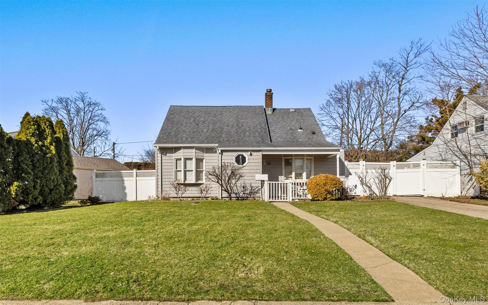 82 Barnyard Lane Levittown, NY 11756 - Photo 1 of 24