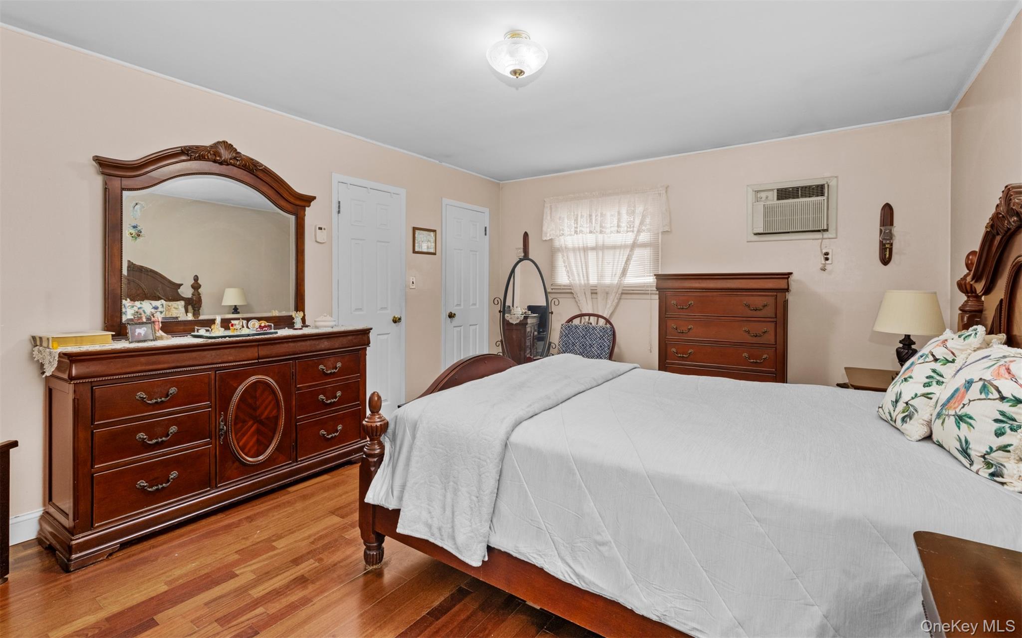 82 Barnyard Lane Levittown, NY 11756 - Photo 12 of 24