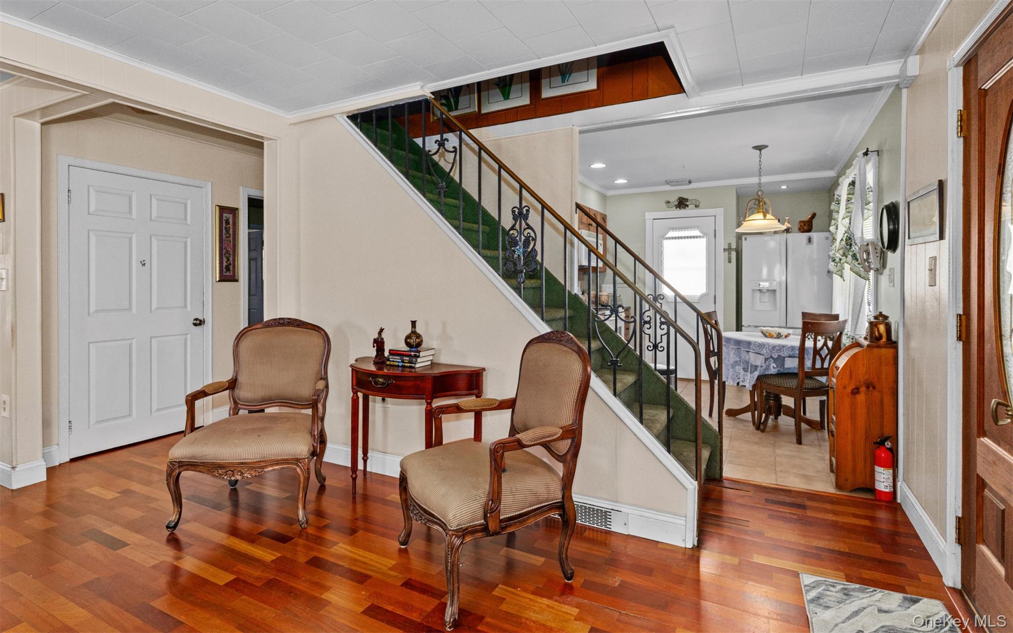 82 Barnyard Lane Levittown, NY 11756 - Photo 14 of 24