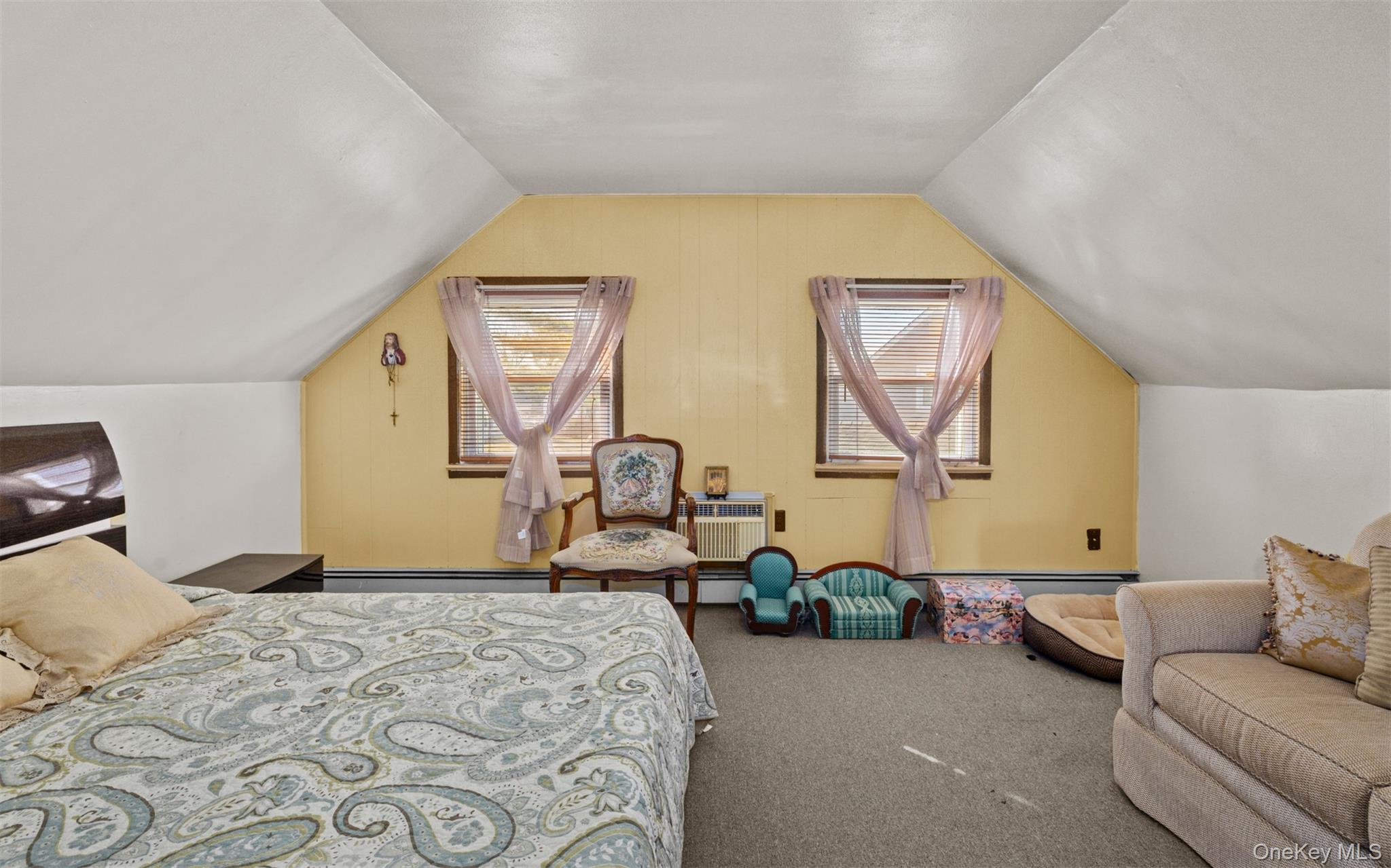 82 Barnyard Lane Levittown, NY 11756 - Photo 15 of 24